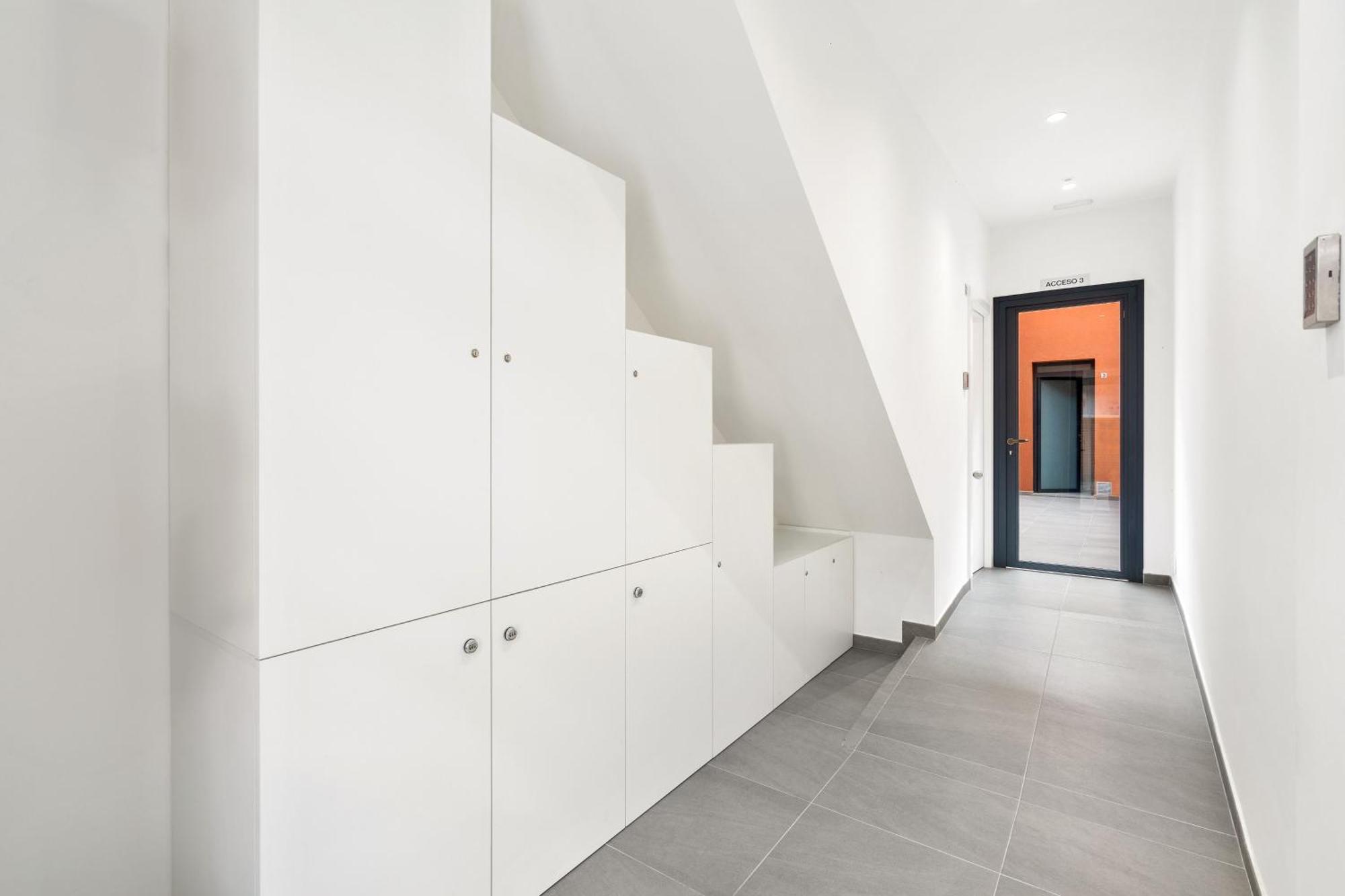 Fira Building Apartment *