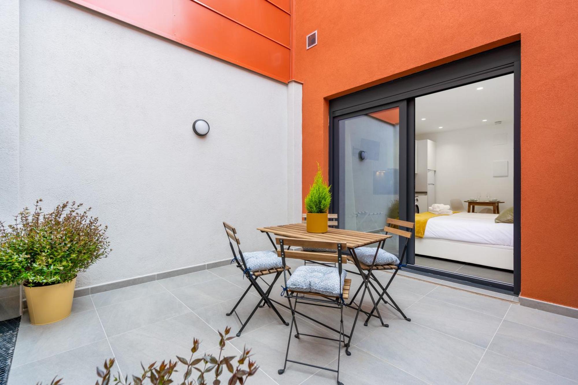 Fira Building Apartment *